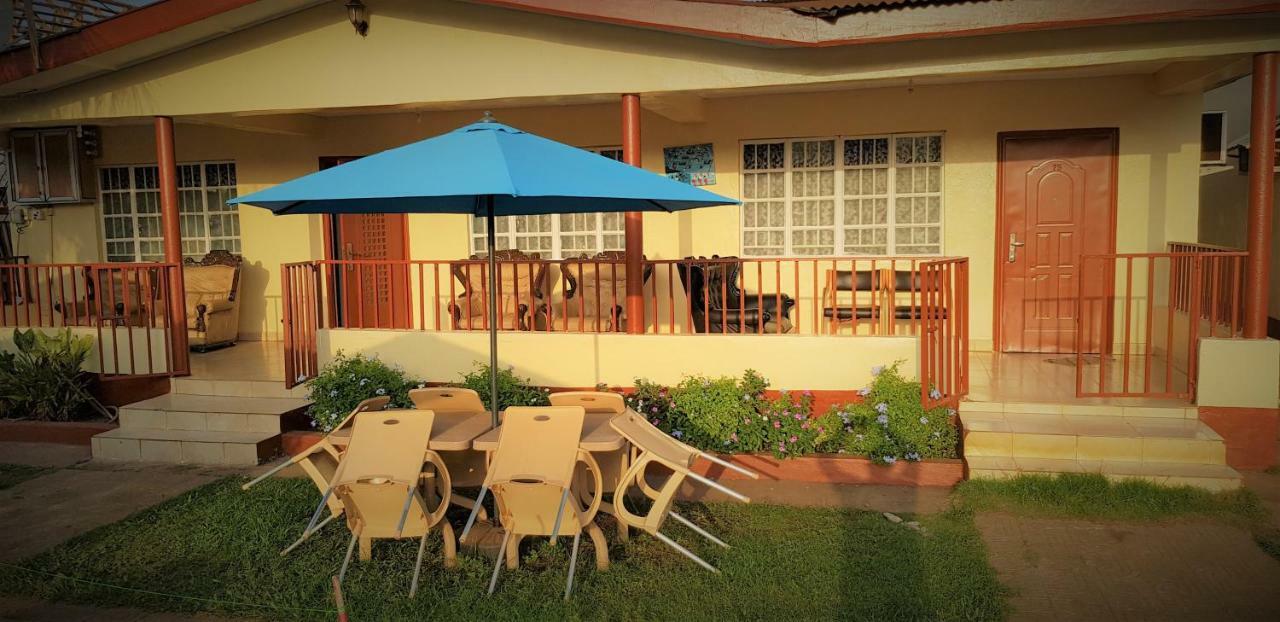 Paloma Guest House Kenema Exterior photo